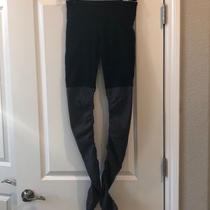 Super comfy and flattering Alo “goddess” leggings!